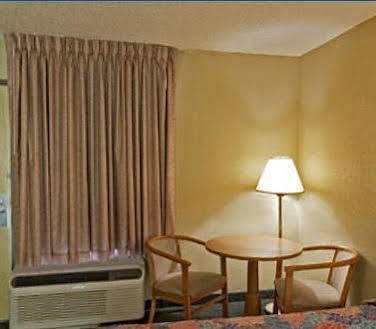 America'S Best Value Inn Grenada Exterior photo