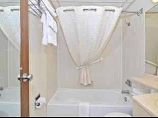 America'S Best Value Inn Grenada Exterior photo